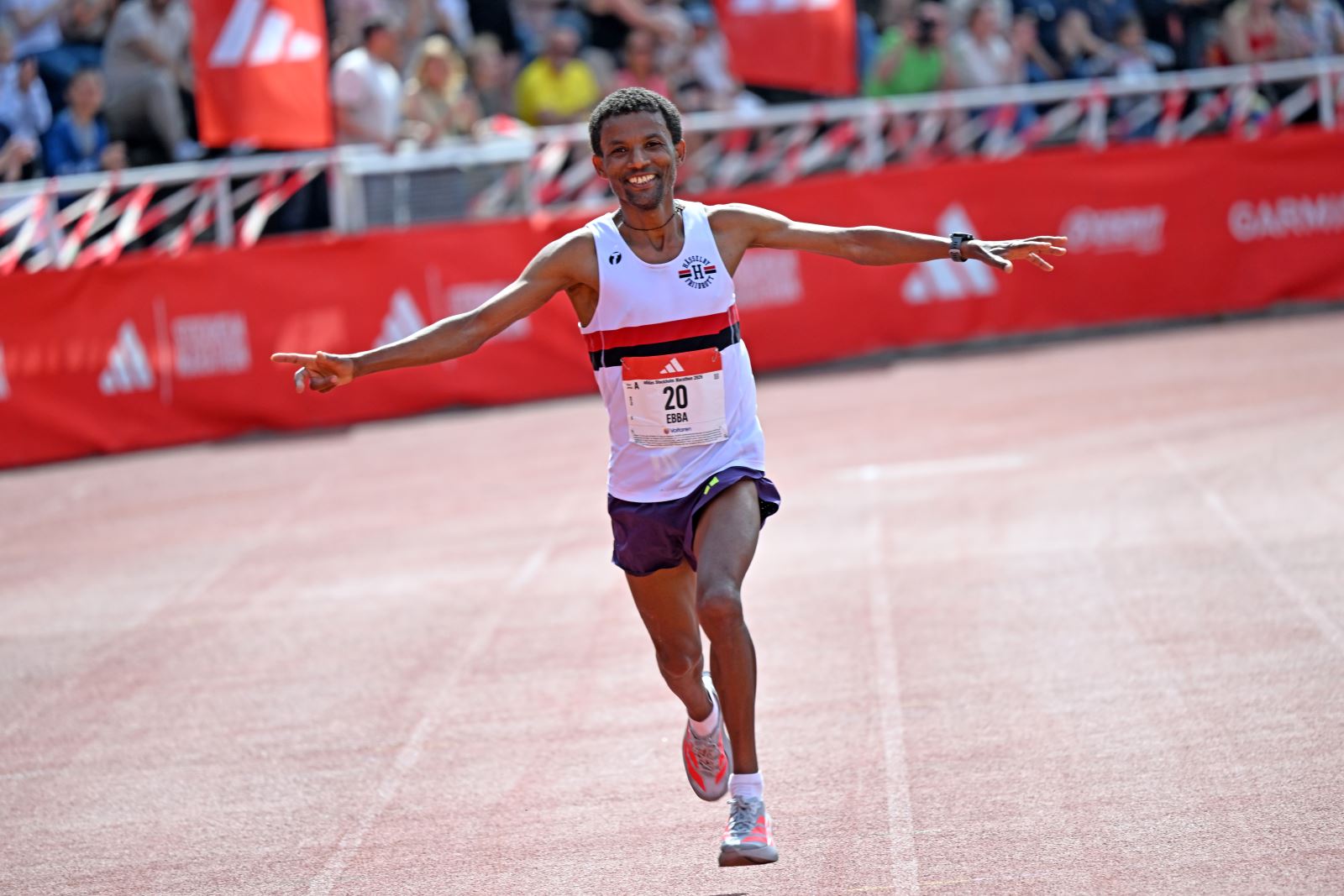 Ebba Thulu Chala g�r i m�l p� �rets adidas Stockholm Marathon